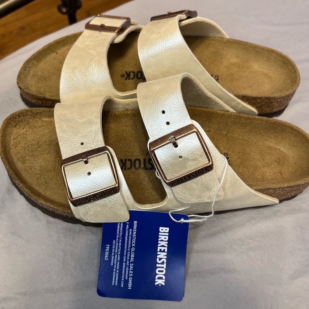 New Birkenstock Sydney Cushion Luxe Buckle Footbed Sandal Sz 38 - Shimmery Cream